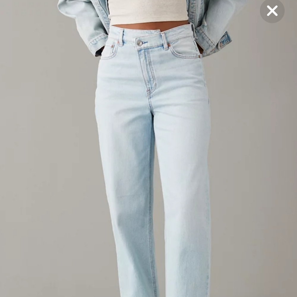 American Eagle highest rise baggy straight jeans size 0